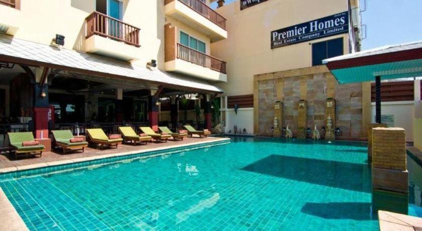 Sarita Chalet y spa Hotel Jomtien Exterior foto